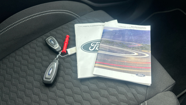 Ford Fiesta 1.0 EcoBoost Hybrid mHEV 125 Titanium 5dr Petrol Hatchback